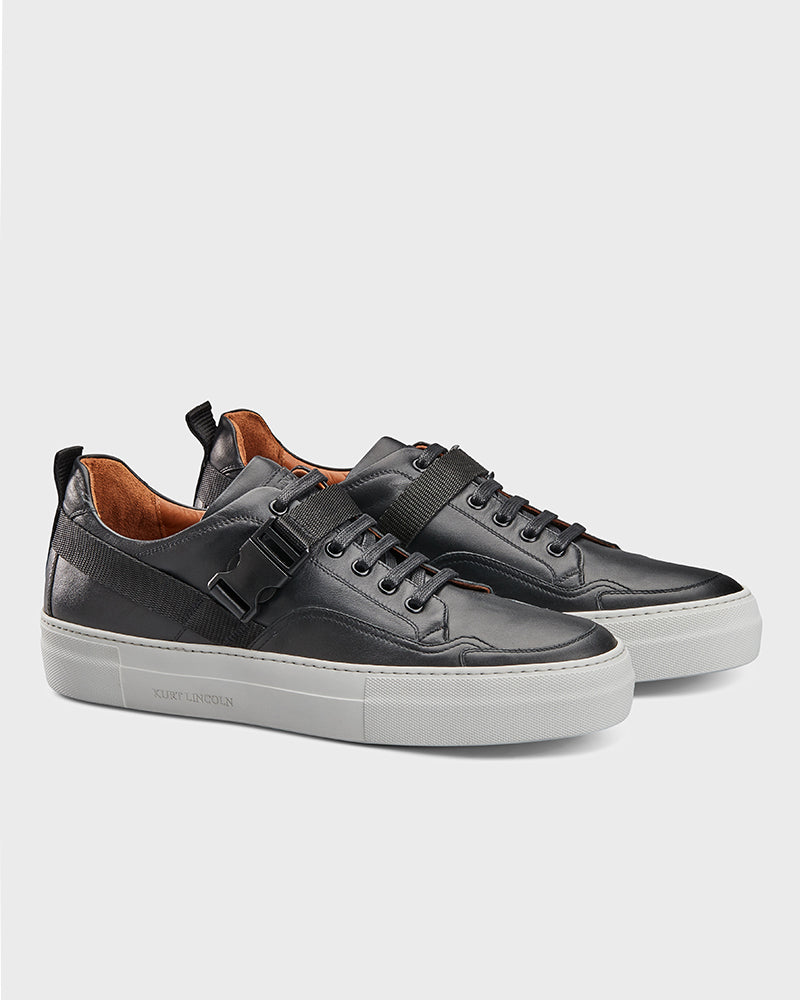 Softi Black Sneaker