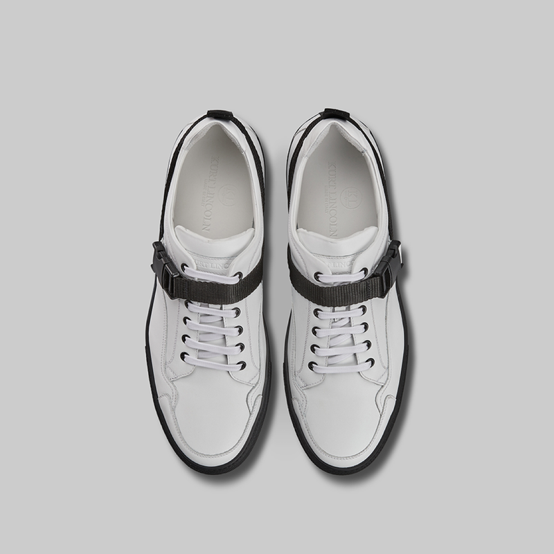 WHITE AND BLACK LOW TOP SNEAKERS - official website - shoes and accessories 